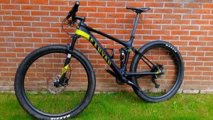 Canyon met CARBONRACING MTB wielen