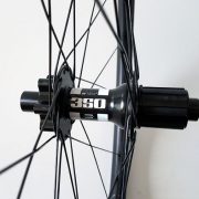 carbon MTB wielen met DT Swiss 350 Boost Spec naven