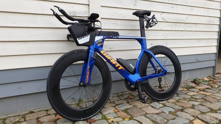 Giant tijdrit fiets met 88mm wielen