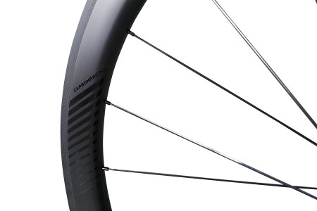 Detail van de 55mm velg