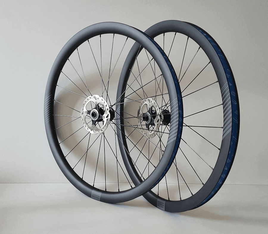 trui ambitie Pech GX5-35 gravel wielen DT Swiss 350 naven - Carbon Racing Cycle Sports |  Racefietswielen